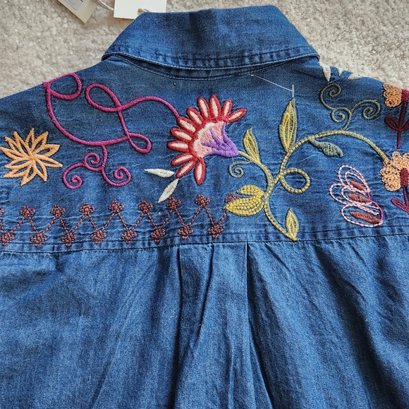 Johnny Was Toni Relaxed Fit Denim Shirt Heavy Embroidery Pear Snap Western XXS - Picture 11 of 15